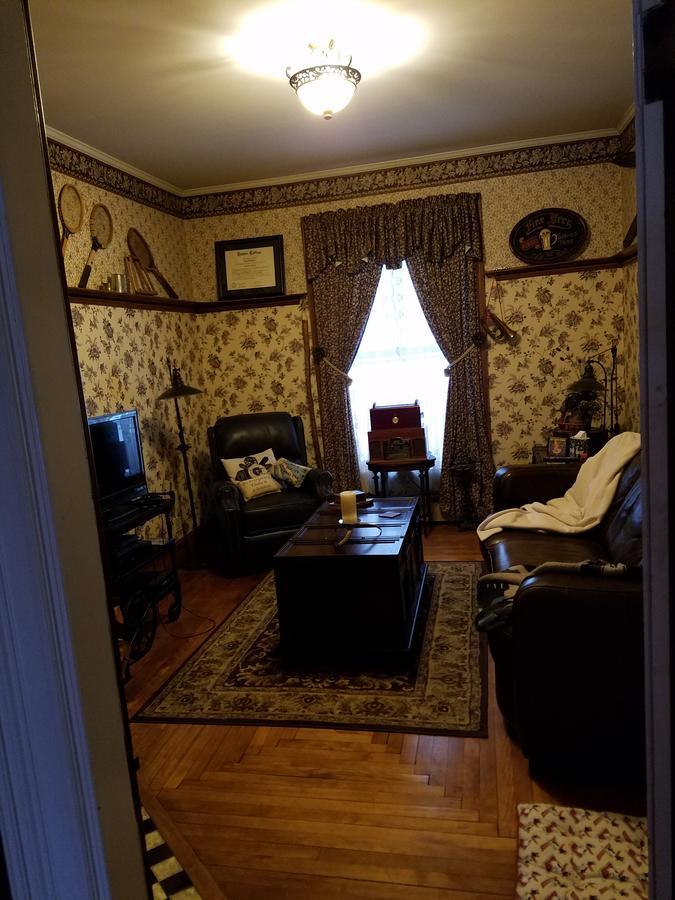 The Perkins House Bed & Breakfast Cornish Екстериор снимка